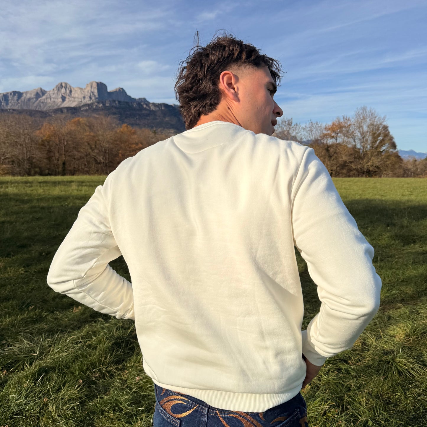 Pull Blanc Brodé "BANGER"